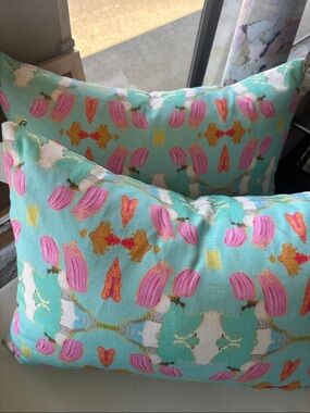 Set of 2 Laura Park Decorative Turquoise & Pink Accent Pillows. Brand new!